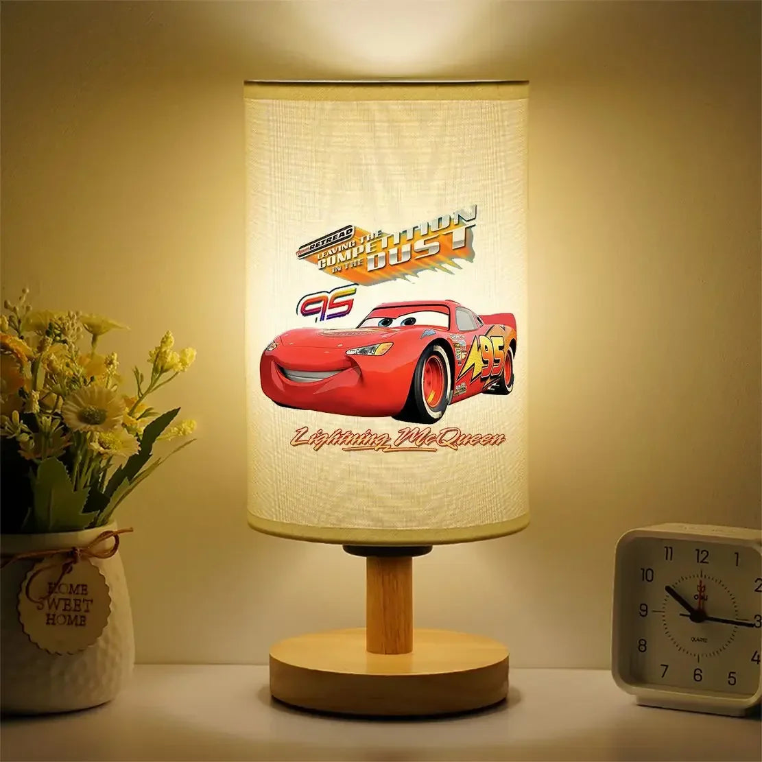 Lampe De Chevet Cars 95 Personnalisée Avec Prénom - Création Artisanale Louprotoys