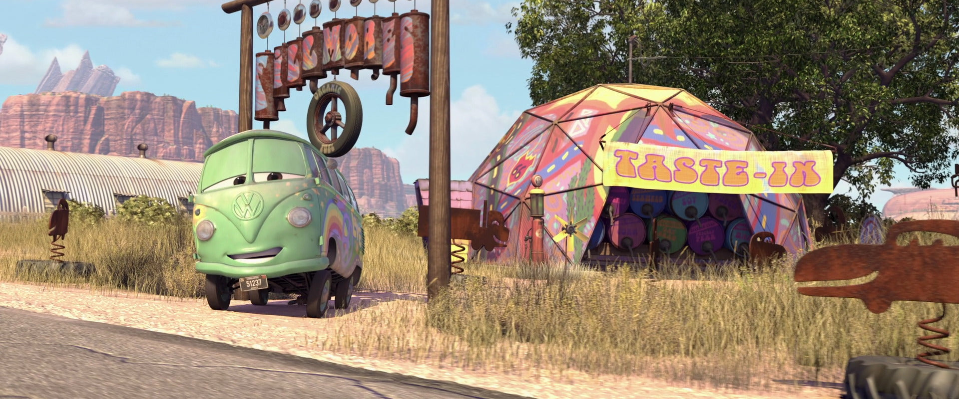 Hippe Radiator Fillmore: The eco-hippie from Radiator Springs in Cars – Cars Boutique