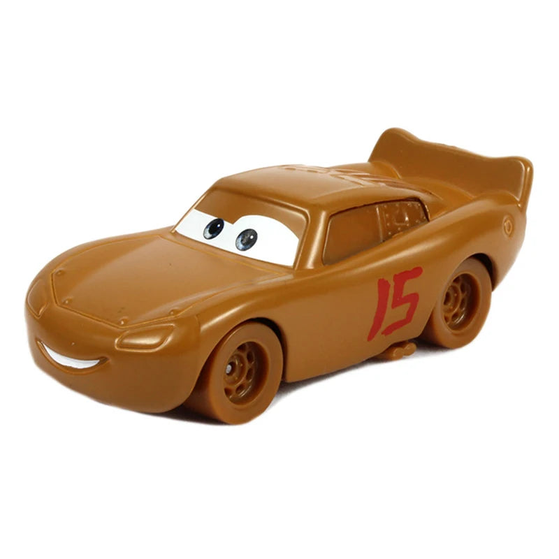 Voiture Cars 3 Lightning McQueen as Chester Whipplefilter - Couvert de Boue