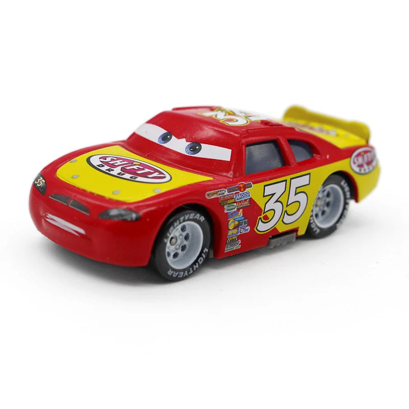 Voiture Cars 3 Piston Cup No.35 - Kevin Racingtire