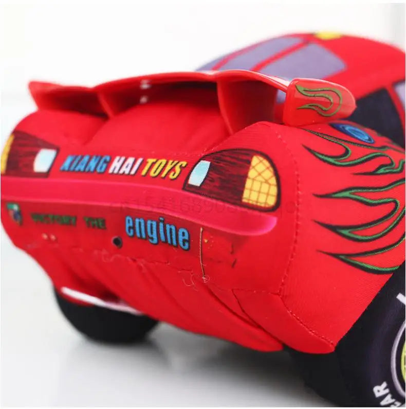 Peluche Flash McQueen avec Aileron