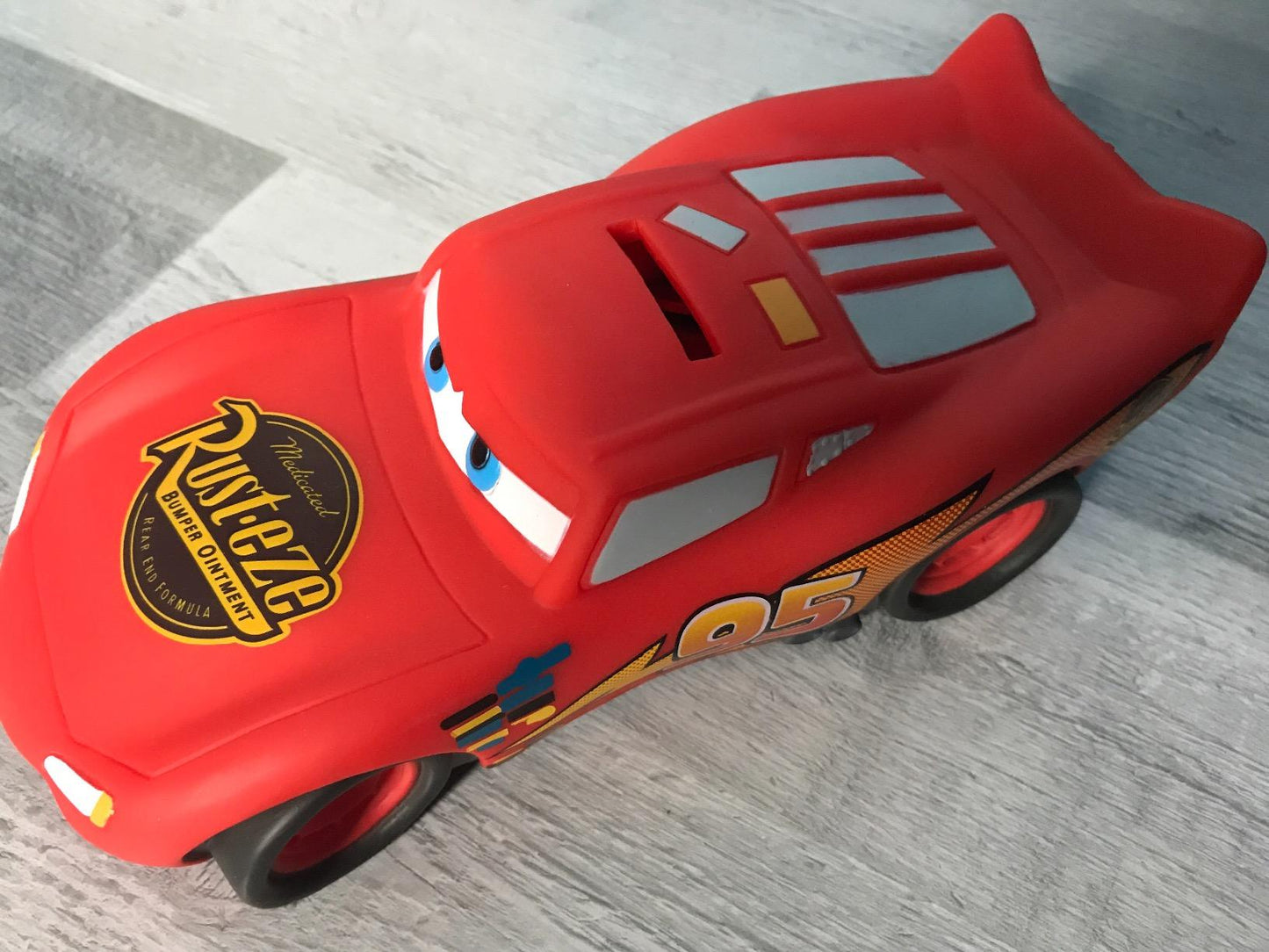 Grande Tirelire Cars Flash McQueen