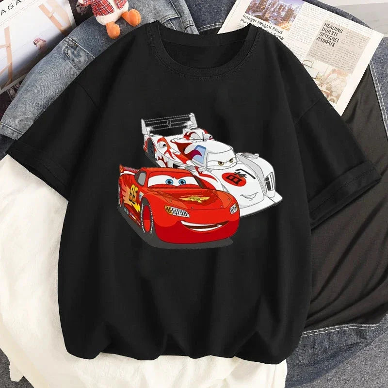 T-Shirt Cars McQueen au coude à coude